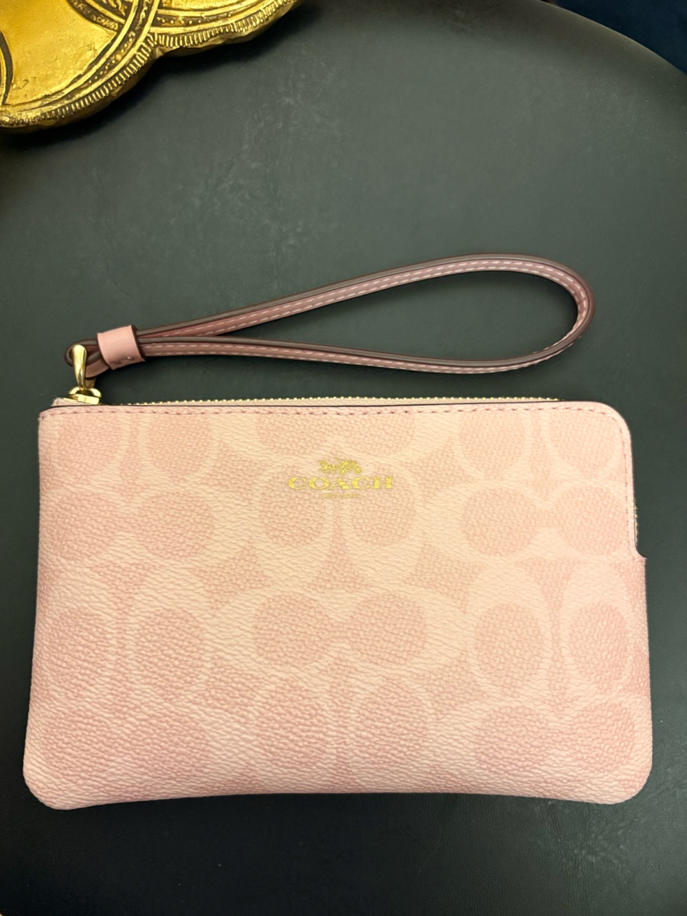 Coach  Wristlet